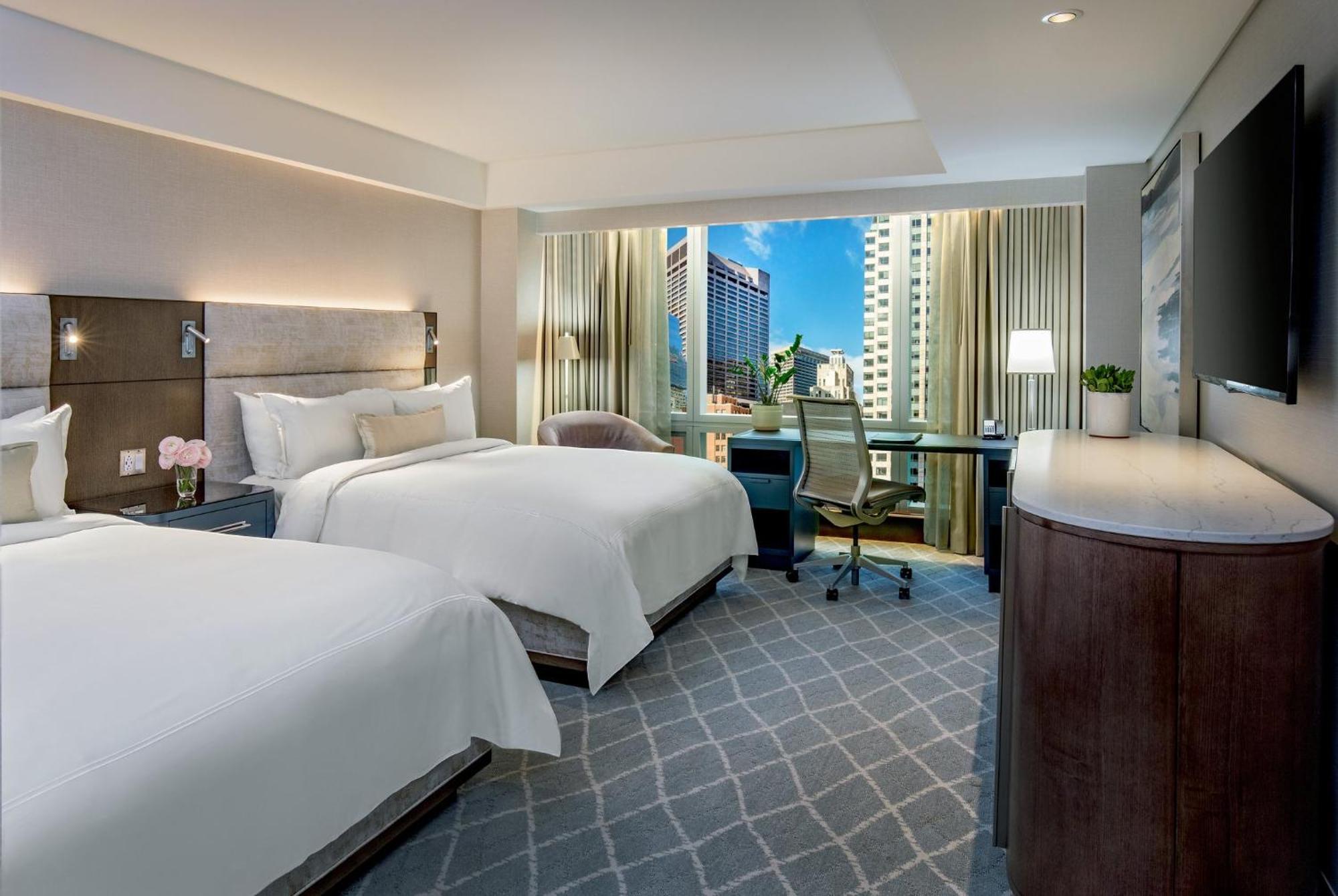 Queen Room Greenway View