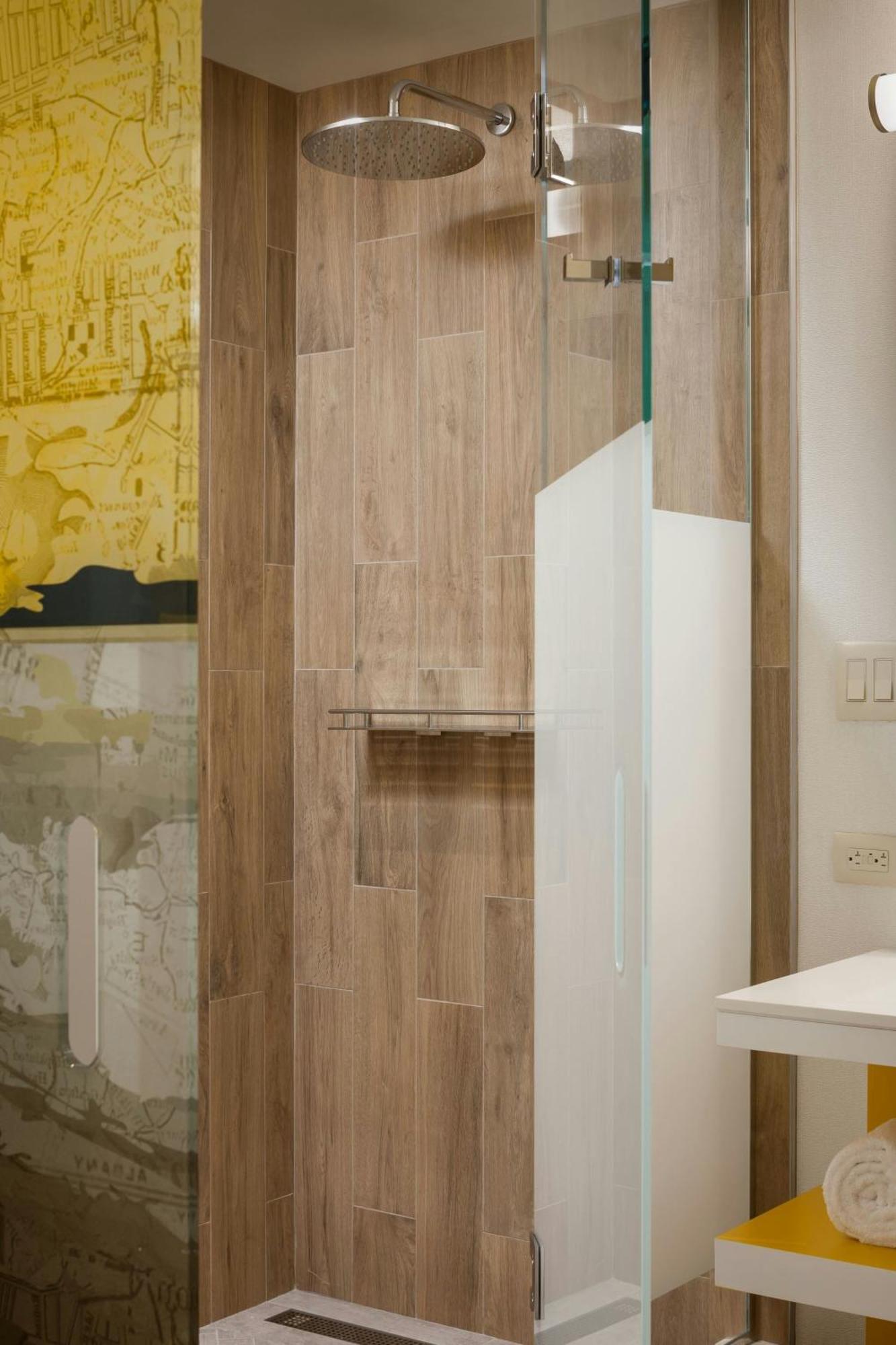 Classic King Room Partial Water View Roll Shower Mobility Accessible