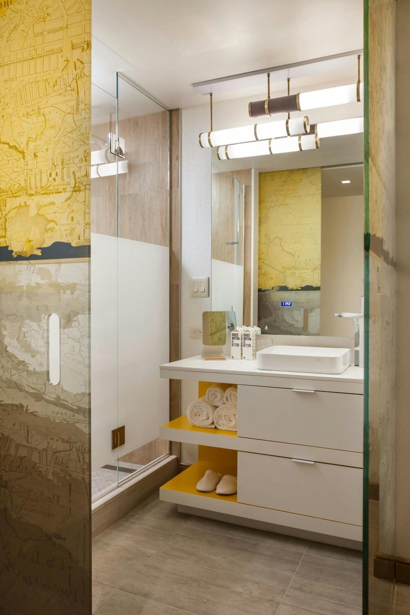 Classic King Room Partial Water View Roll Shower Mobility Accessible