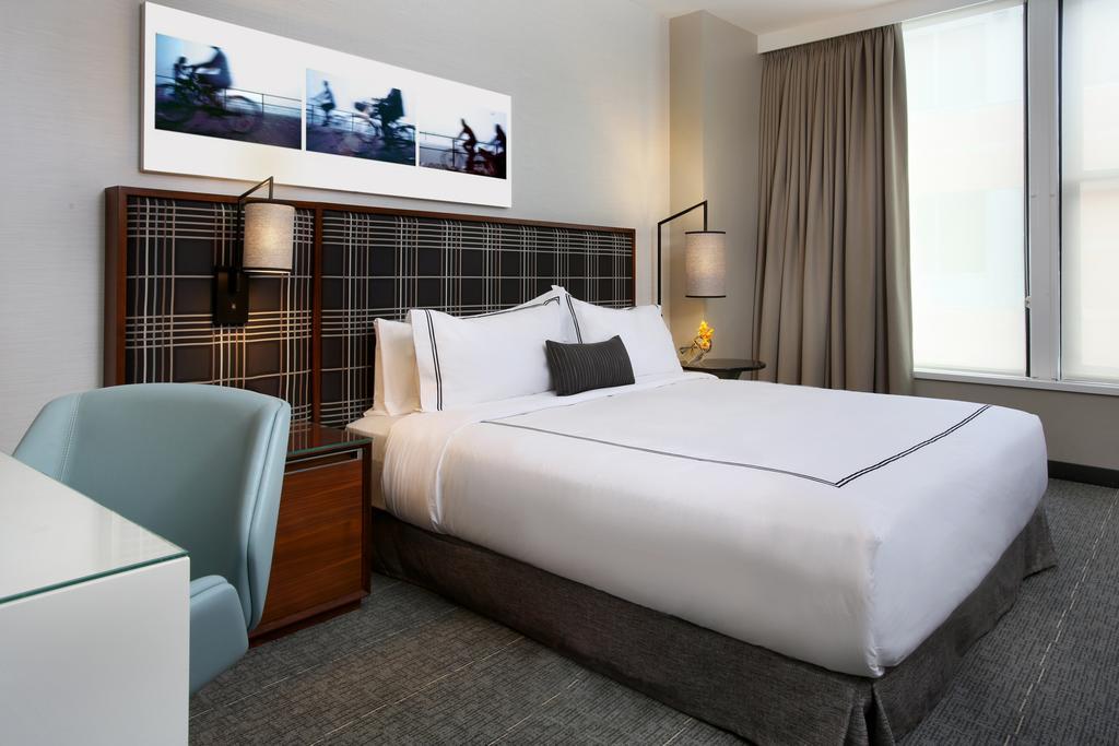 King Room,190425793:JPEG