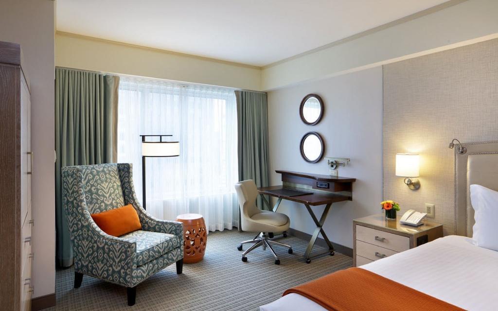 Premier King Room