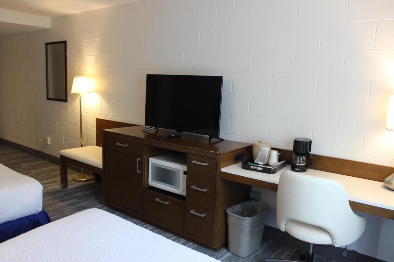 Double Room Two Double Beds