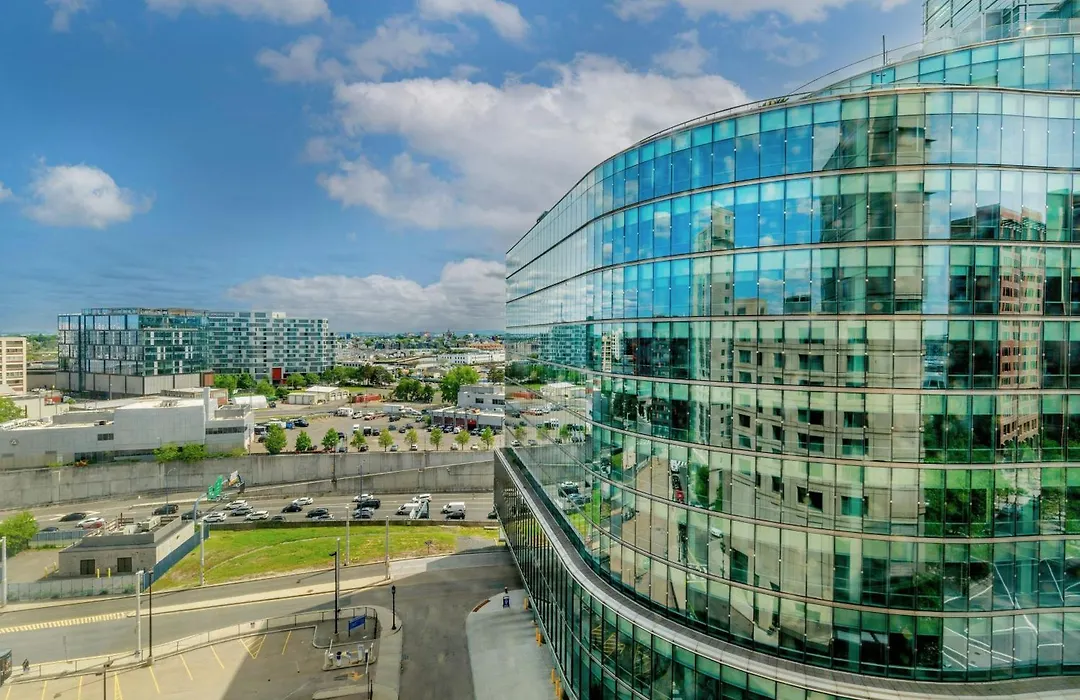 Renaissance Boston Seaport District-1